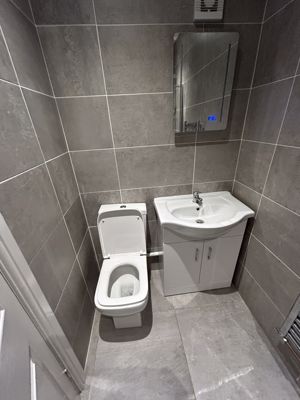 Photo 5- click for photo gallery